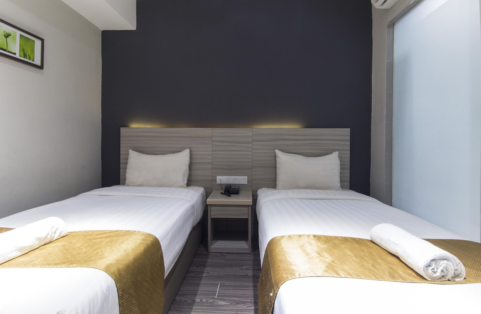 Hotel 99 Kelana Jaya Петалинг-Джая Экстерьер фото