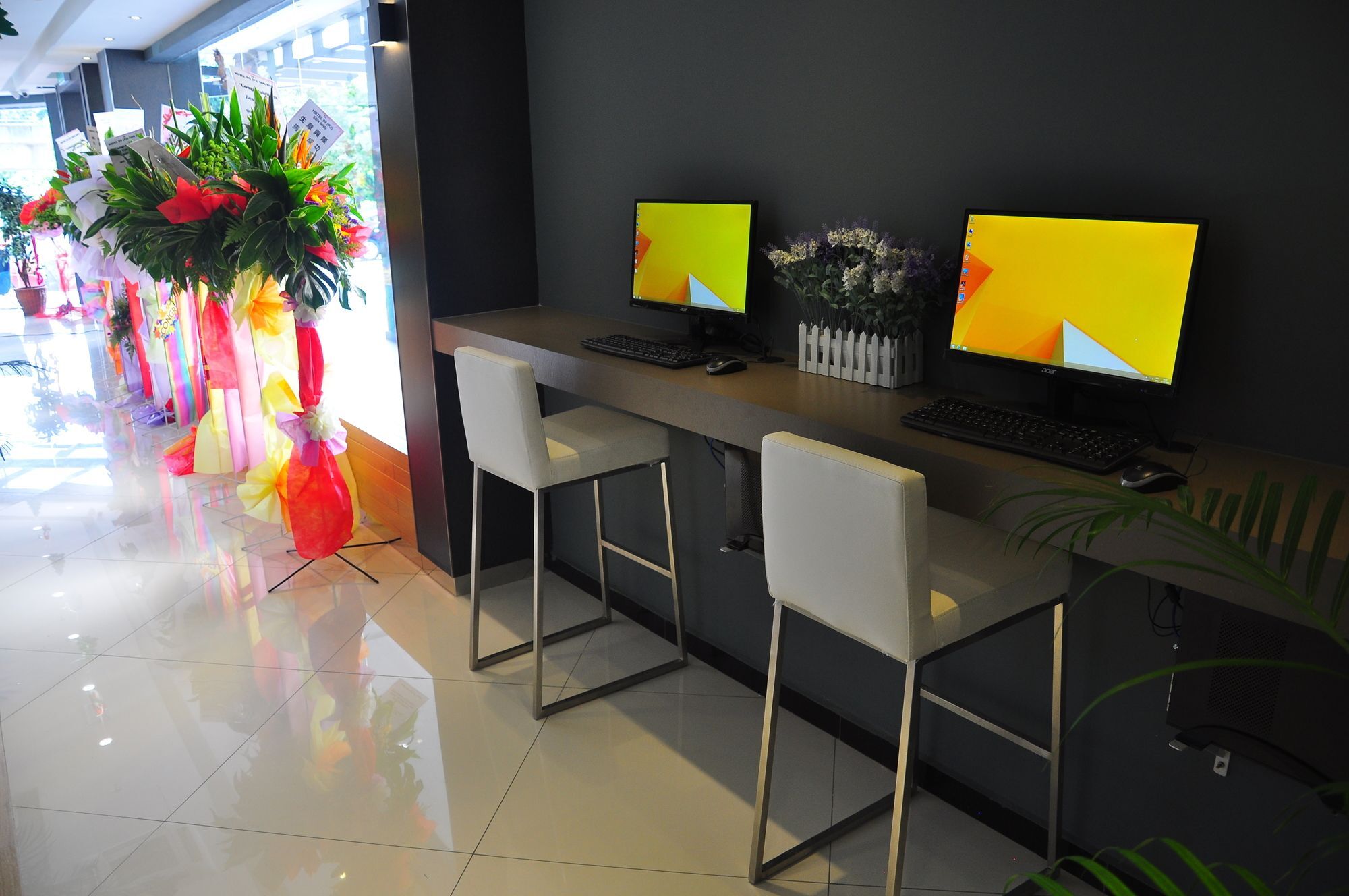 Hotel 99 Kelana Jaya Петалинг-Джая Экстерьер фото